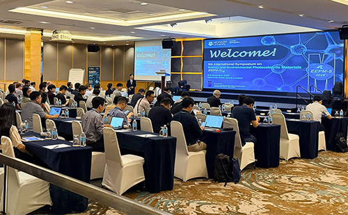 泊菲莱亮相马来西亚